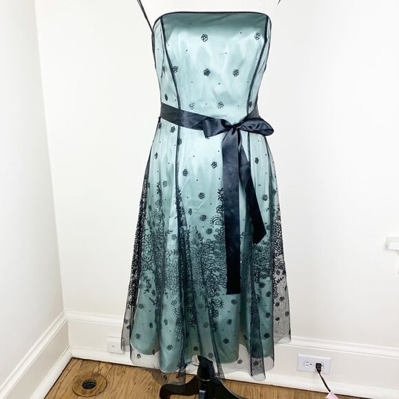 Adrianna Papell Strapless Green/Blk Cocktail Dress‎ - Picture 1 of 8